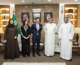 وزير التعليم يلتقي رئيس مجموعة “أكسفورد للأعمال” لبحث التعاون المشترك في التعليم الإلكتروني