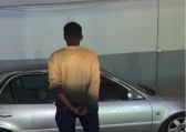 شرطة الرياض تقبض على وافد نازح لسرقته حقيبة امرأة