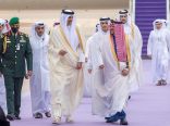 أمير قطر يصل إلى الرياض لحضور القمتين الخليجية والعربية مع الصين