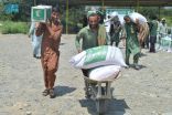 “إغاثي الملك سلمان” يُوزِّع 600 سلة غذائية في باكستان