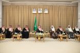 نائب أمير مكة يستقبل عددًا من أصحاب السمو والعلماء والمشائخ ومديري الجهات الحكومية والأمنية بالمنطقة