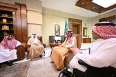 محافظ جدة يستقبل رئيس جامعة الملك عبدالعزيز بمناسبة حصول الجامعة على جائزة “الزيرو بروجكت العالمية”