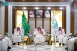 الأمير عبدالعزيز بن سعود يلتقي كبار المسؤولين في وزارة الداخلية والقطاعات الأمنية