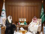 سمو وزير الخارجية يلتقي وزير الخارجية الكويتي