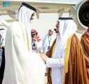 أمير قطر يصل الرياض وفي مقدمة مستقبليه نائب أمير المنطقة