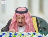 خادم الحرمين الشريفين يرأس جلسة مجلس الوزراء في جدة