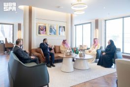 وزير الإعلام يستقبل نظيره السوري ويبحث معه أوجه التعاون الإعلامي بين البلدين
