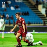الخلود يفاجئ الأهلي بثلاثية في الدقائق الأخيرة بدوري روشن