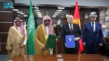 النائب العام يلتقي نظيره القرغيزستاني ويوقعان مذكرة تفاهم