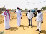 رئيس بلدية صامطة يتفقد عددًا من المشاريع