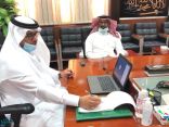 مدير تعليم المخواة يزور مدارس البنات عن بعد