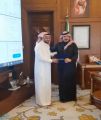 أمير عسير يشكر رئيس بلدية محايل