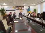 آل شايق يستعرض دور المسؤولية الاجتماعية مع الغرفة التجارية الصناعية في الباحة