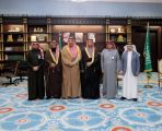 سمو أمير الباحة يستقبل وفد وزارة الطاقة وشركة الكهرباء السعودية ويطلع على تقارير المشاريع المنجزة