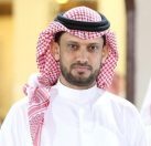 المجد سماء والرعد كوكبها