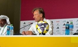 مدرب المنتخب السعودي يثمّن أداء اللاعبين ويشيد بمستوى المنتخب الفلسطيني