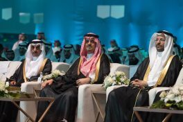 نائب أمير منطقة مكة يشهد حفل تخريج الدفعة 74 من جامعة أم القرى