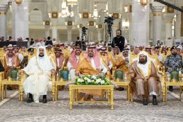 نيابةً عن خادم الحرمين الشريفين.. نائب أمير منطقة مكة المكرمة يكرّم الفائزين بمسابقة الملك عبدالعزيز الدولية للقرآن الكريم