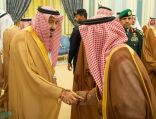 خادم الحرمين الشريفين يستقبل الأمراء ومفتي عام المملكة العلماء والمعالي وجمعا من المواطنين