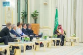 نيابة عن خادم الحرمين الشريفين.. سمو ولي العهد يتسلم أوراق اعتماد سفراء عدد من الدول الشقيقة والصديقة المعينين لدى المملكة