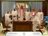 محافظ القنفذة يرعى اتفاقية الشراكة بين جمعية حفظ التراث بالمحافظة وجمعية إعلاميون فرع منطقة مكة المكرمة