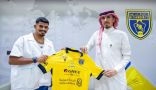 التعاون يتعاقد مع لاعب الهلال سعد الناصر حتى 2026