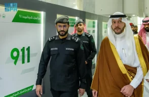نائب أمير منطقة المدينة المنورة يزور مركز العمليات الأمنية الموحدة بالمنطقة