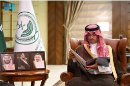 محافظ جدة يطّلع على خطة تشغيل الهلال الأحمر لاستقبال الحجاج