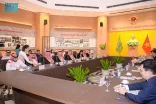 وزير الصناعة والثروة المعدنية يبحث تعزيز التعاون الصناعي مع نظيره الفيتنامي