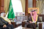 سمو أمير منطقة المدينة المنورة يستقبل مدير عام فرع الرئاسة العامة للبحوث العلمية والإفتاء