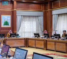 أمير المدينة المنورة يرأس اجتماع اللجنة الدائمة للحج والعمرة بإمارة المنطقة