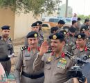 مدير الأمن العام يتفقد عدداً من نقاط الضبط الأمني ويهنئ أفرادها بعيد الفطر