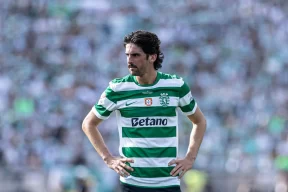 الأهلي يحسم اتفاقه مع ترينكاو لاعب نادي سبورتينغ لشبونة البرتغالي