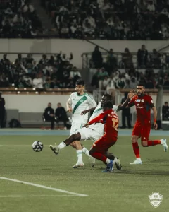 الأهلي يخطف صدارة روشن مؤقتًا بفوز ثمين على ضمك