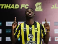 الاتحاد يفعّل بند شراء ستيفان كيلر بعد تألقه مع الفريق