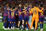 برشلونة يحسم الكلاسيكو ويتوج بلقب الدوري الإسباني للمرة الـ29 في تاريخه
