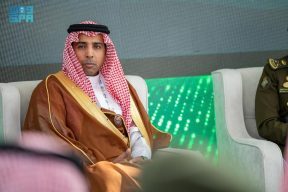 نائب الرئيس التنفيذي للنقل الجوي والتعاون الدولي في هيئة الطيران المدني يشارك في الجلسات الحوارية ضمن معرض الدفاع العالمي