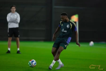 الأخضر يختتم تحضيراته لمواجهة مصر ودياً في جدة