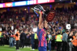 تقارير: أندية روشن تترقب موقف ليفاندوفسكي مع برشلونة