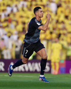 رونالدو يبحث عن استعادة حضوره التهديفي أمام الأهلي