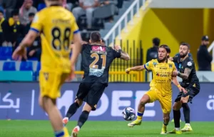 التعاون والخليج يتقاسمان النقاط بهدف لكل منهما في الجولة 21 من دوري روشن