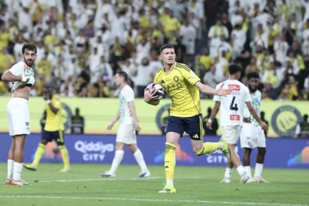 النصر يضرب النجمة بخماسية مثيرة ويواصل صدارة دوري روشن