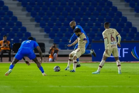 نيوم يحسم مواجهة الفيحاء بهدف رودريغيز ويقفز للمركز الثامن