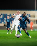 الأخدود يخطف فوزًا ثمينًا من الفتح ويُنعش آمال البقاء