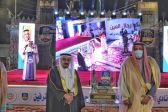 أمير الباحة يكرم “آل بن رداد” لدعمهم نادي العين بالأطاولة