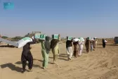 مركز الملك سلمان للإغاثة يواصل توزيع السلال الغذائية في منطقة سيبي بإقليم بلوشستان في باكستان