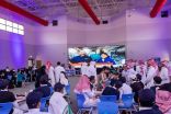 رائدا الفضاء السعوديان يجريان تجربة “الانتقال الحراري” مع طلاب المدارس في المملكة