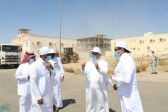أمين الباحة يشرف على أعمال معالجة التشوه البصري ببلدية محافظة العقيق
