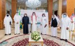 أمير الباحة يدشّن مبادرات الصندوق المجتمعي بالمنطقة بقيمة إجمالية 4.5 مليون ريال