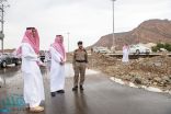 أمير المدينة المنورة يوجه بسرعة معالجة المواقع المتضررة من الأمطار الغزيرة